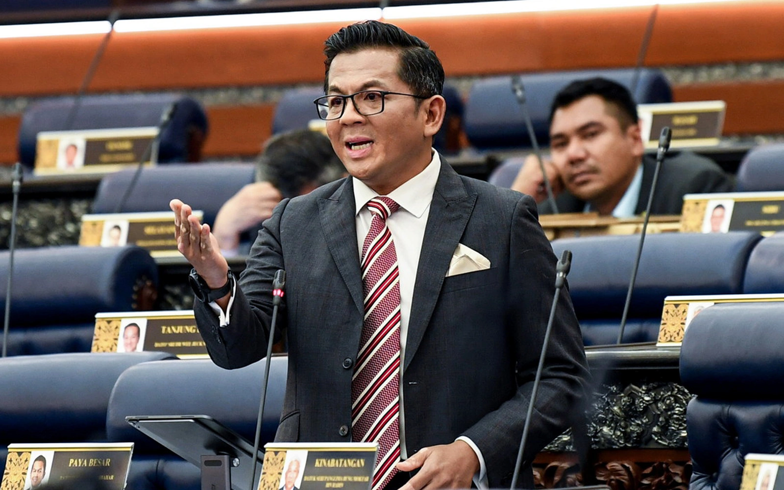 Pengeluaran simpanan KWSP tak wajar bersifat mandatori, kata Ahli Parlimen