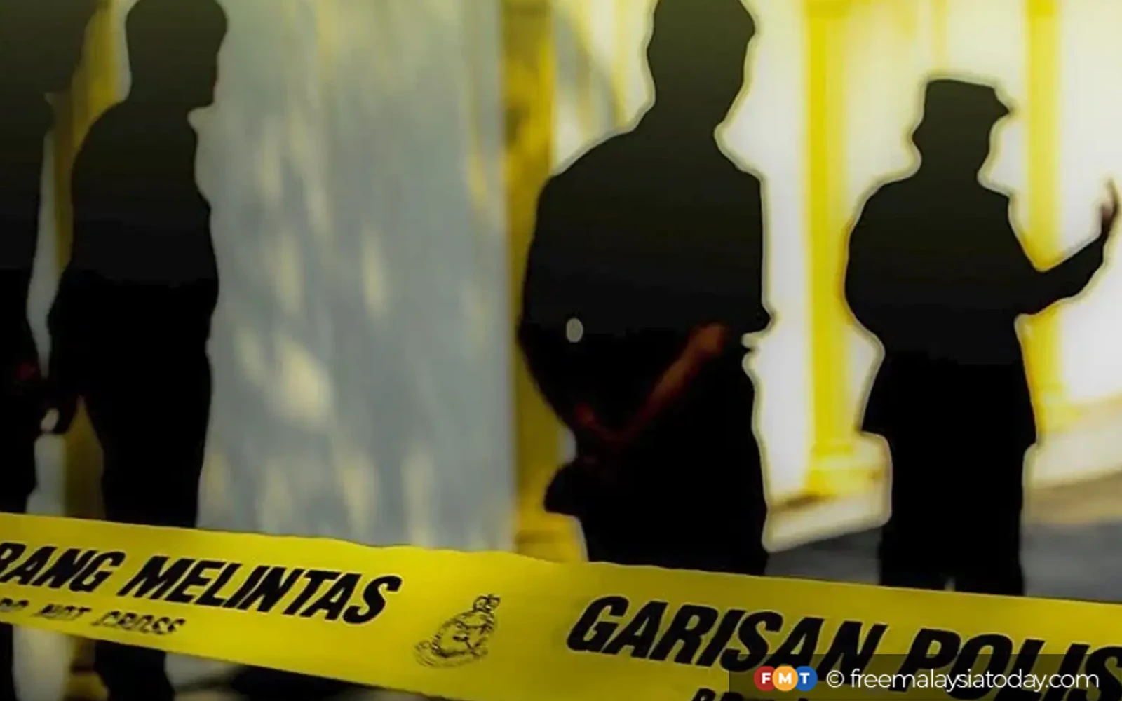 garisan polis dilarang melintas