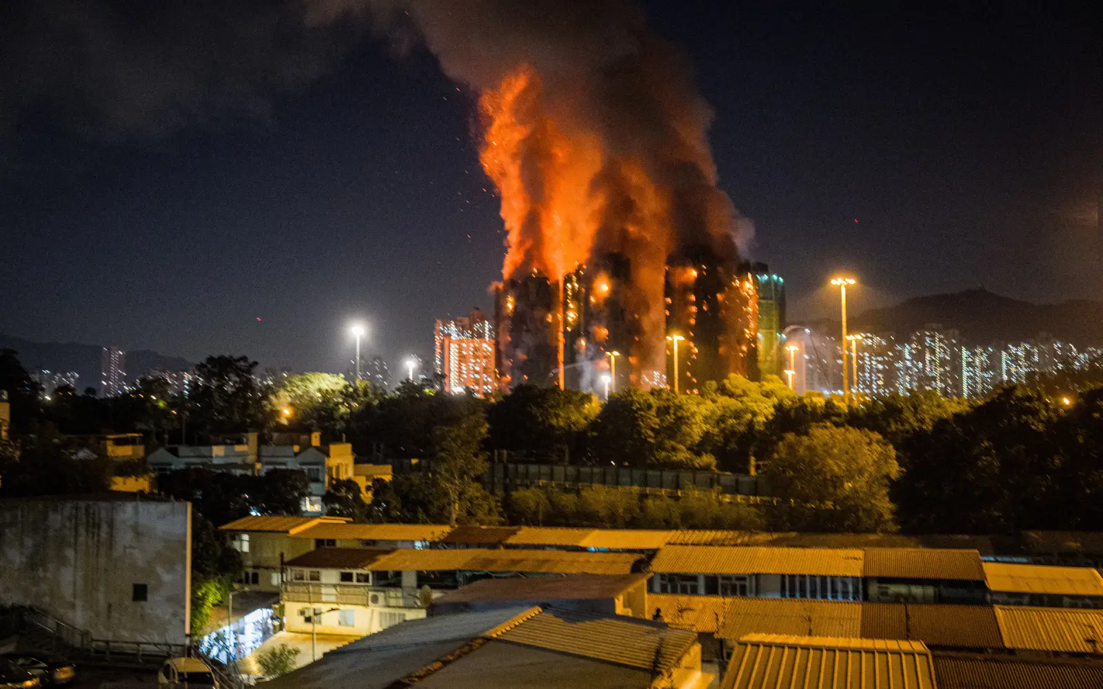 Hong Kong Fire: 146 Dead, Police Investigate Blaze Hong Kong Fire: 146 Dead, Police Investigate Blaze