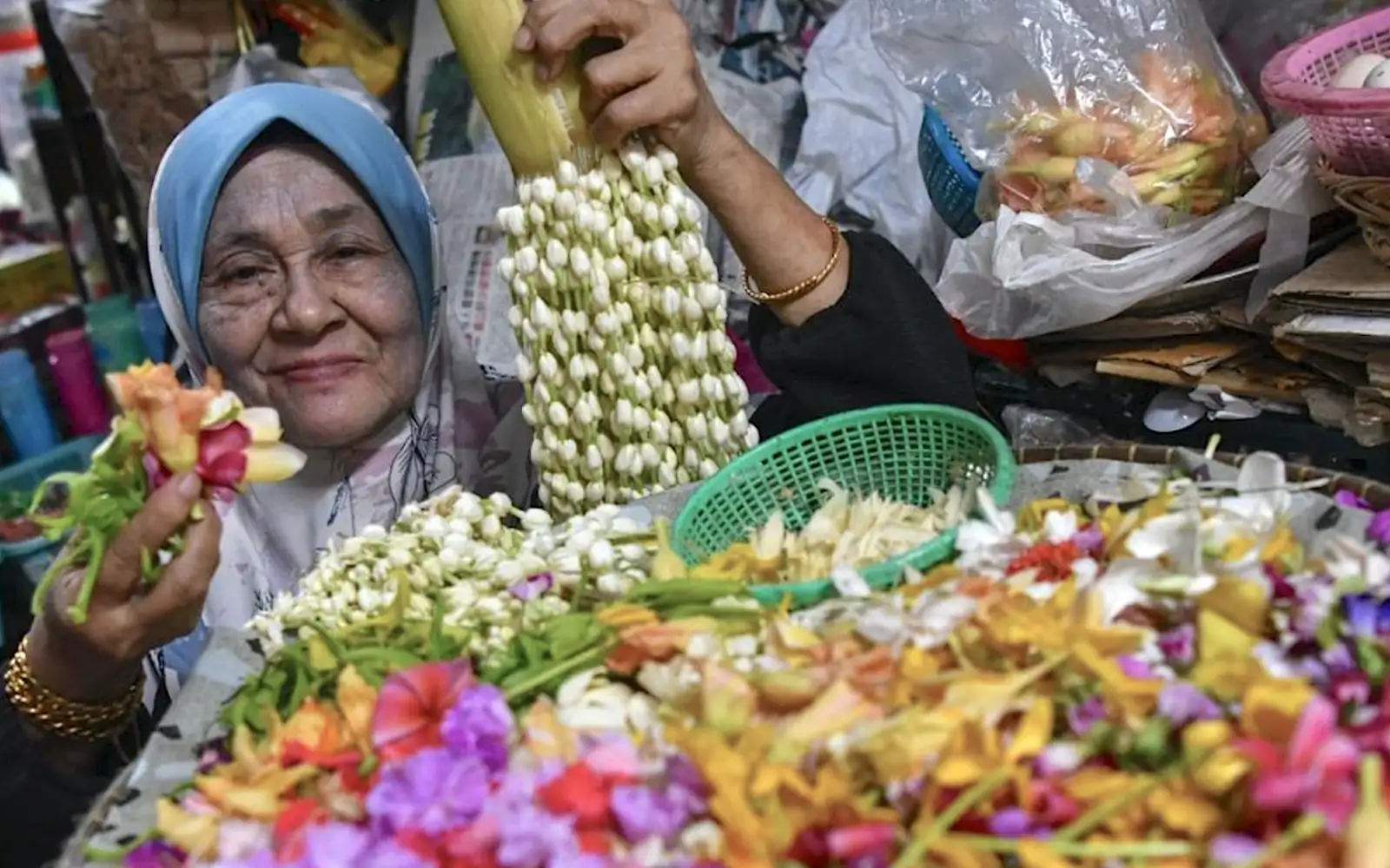 Flower-bath tradition still blooms at Kelantan’s iconic market