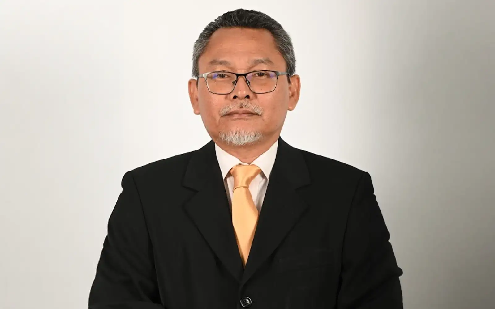 Saiful Hazmi appointed MACC legal and prosecution division director